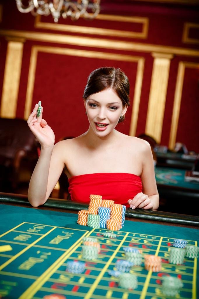 hyperplay77 Capsa Susun betting and settlement screen showing hand results and payout calculation